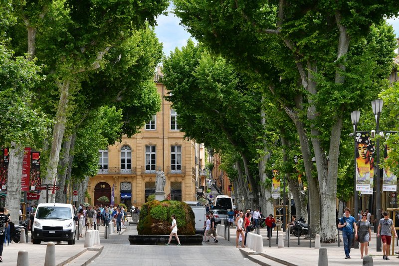 Cours Mirabeau