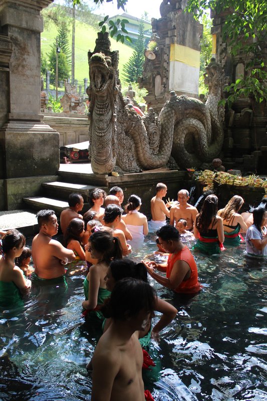 Pura Tirta Empul bathing pools
