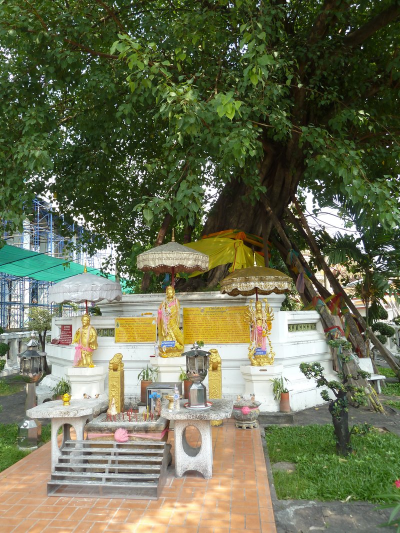 Wat Pho temple complex Bangkok