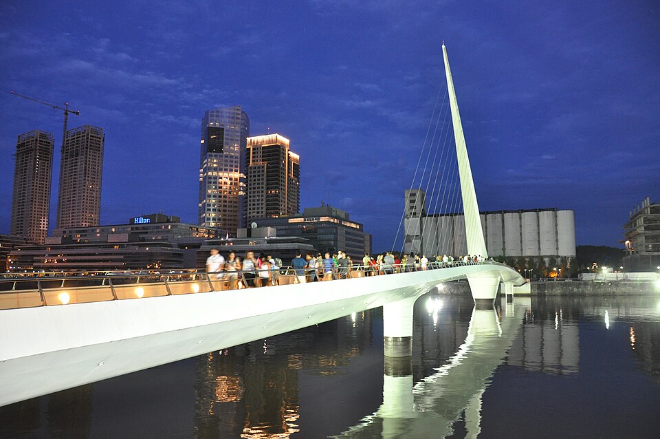 Puente de la Mujer, Puerto Madero