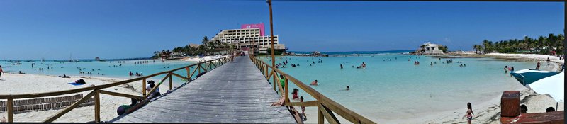 Playa Norte white sand beach · Isla Mujeres