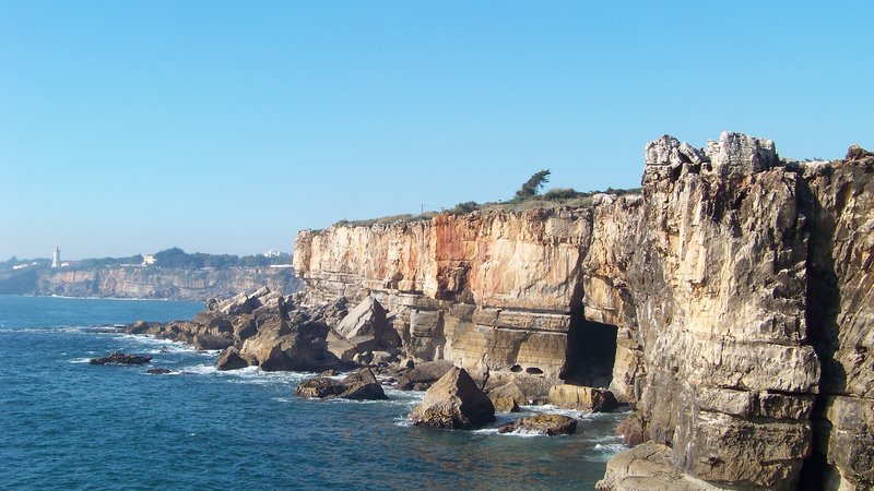 Boca do Inferno sea arch, Cascais