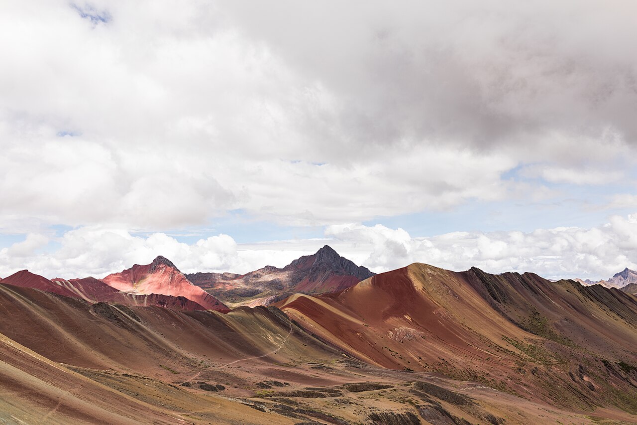 Vinicunca Rainbow Mountain, Peru