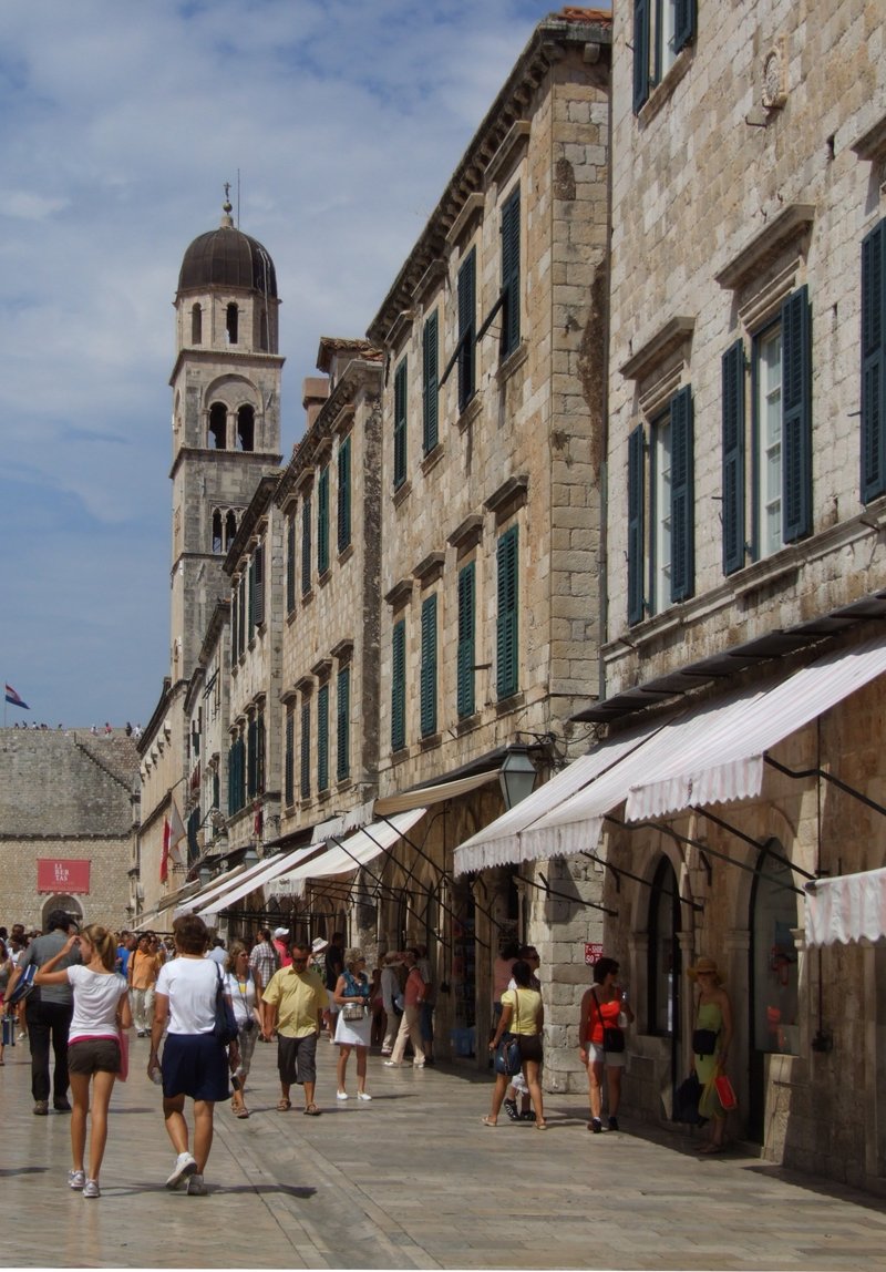 Stradun promenade in Dubrovnik Old Town