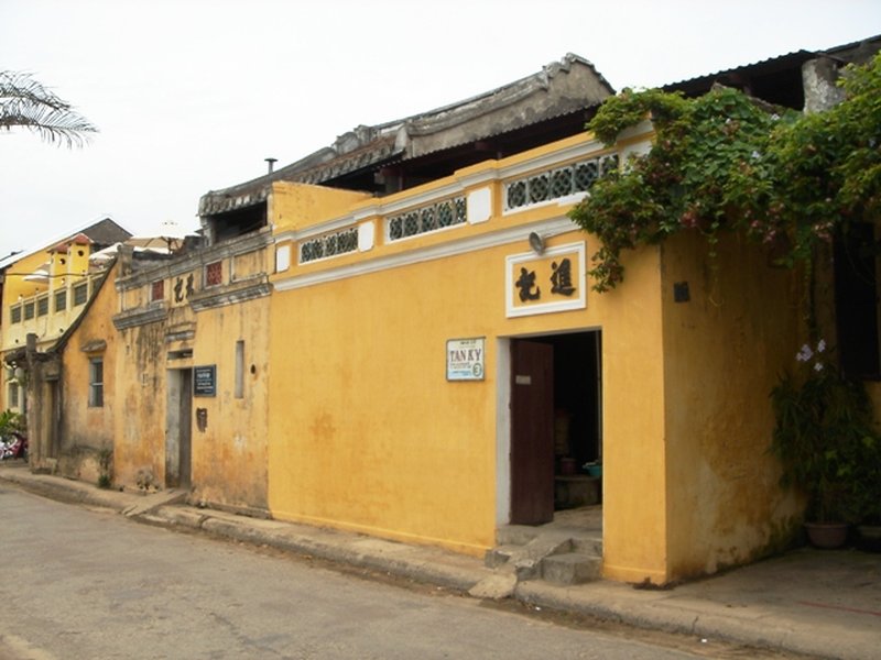 Old House of Tan Ky