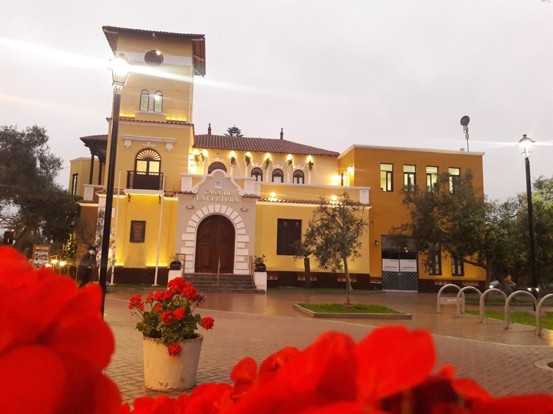 Bosque El Olivar, San Isidro, Lima