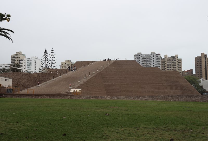 Huaca Huallamarca, San Isidro, Lima