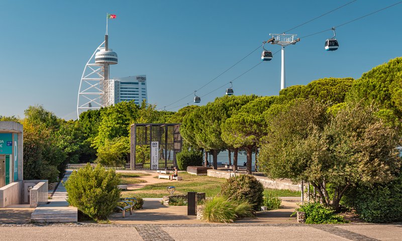 Parque das Nações promenade