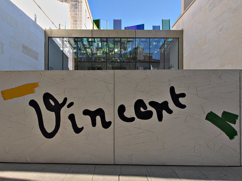 Fondation Vincent van Gogh Arles interior exhibition