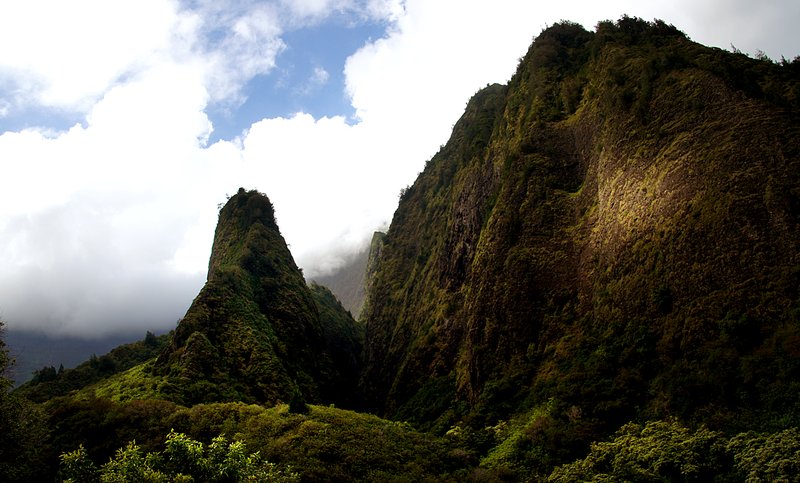 ʻIao Valley Needle, Maui