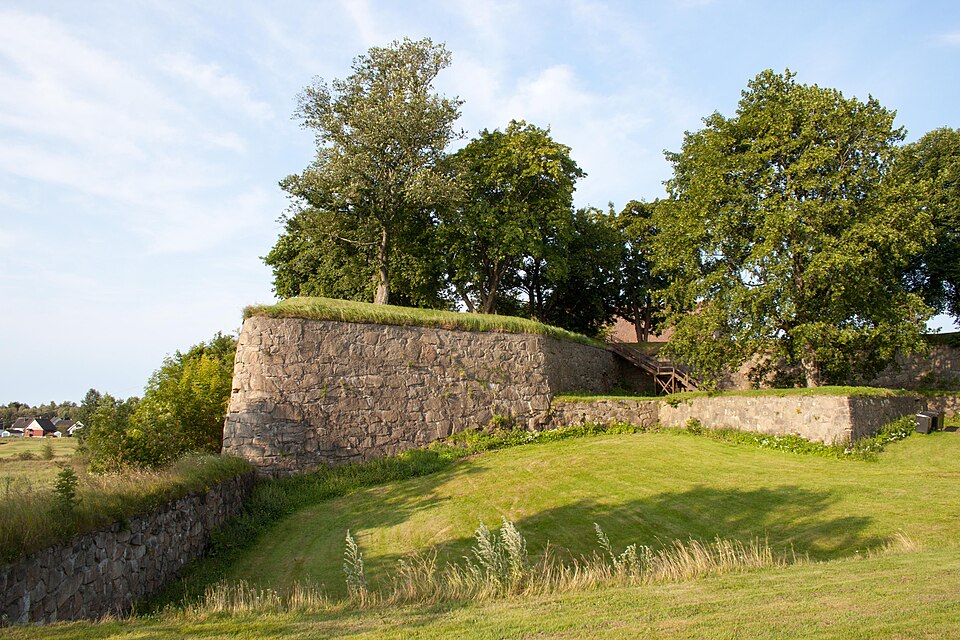 Kongsten Fort earthwork bastions Fredrikstad Norway