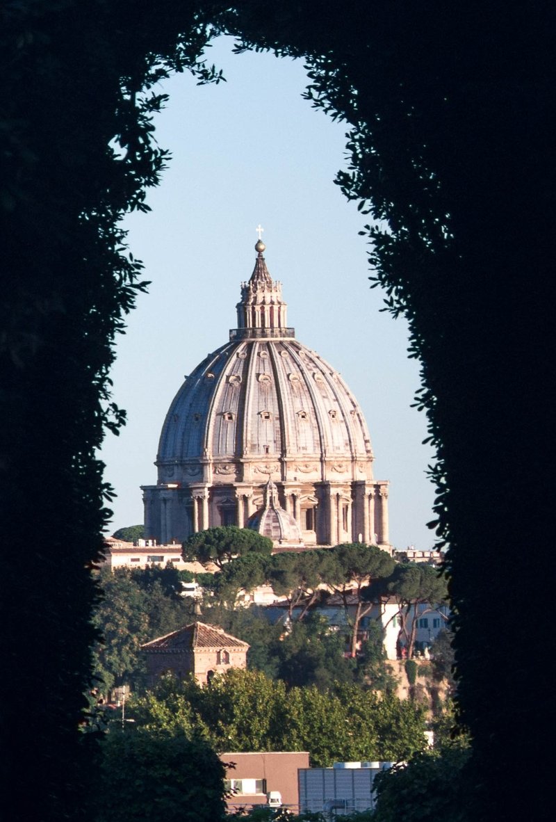 Aventine Keyhole