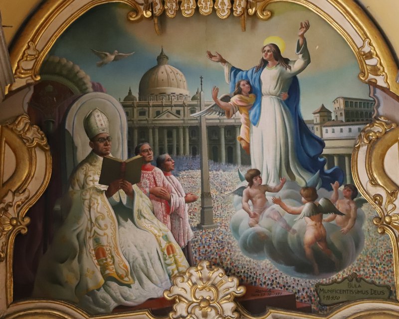 Igreja de Nossa Senhora da Conceição da Praia waterfront