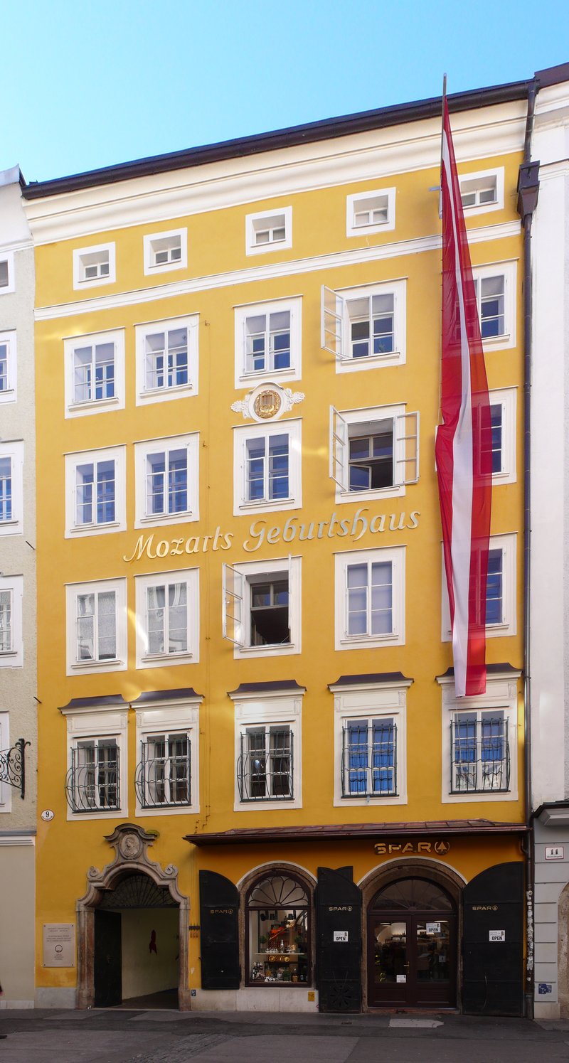 Mozart's Birthplace, Getreidegasse 9
