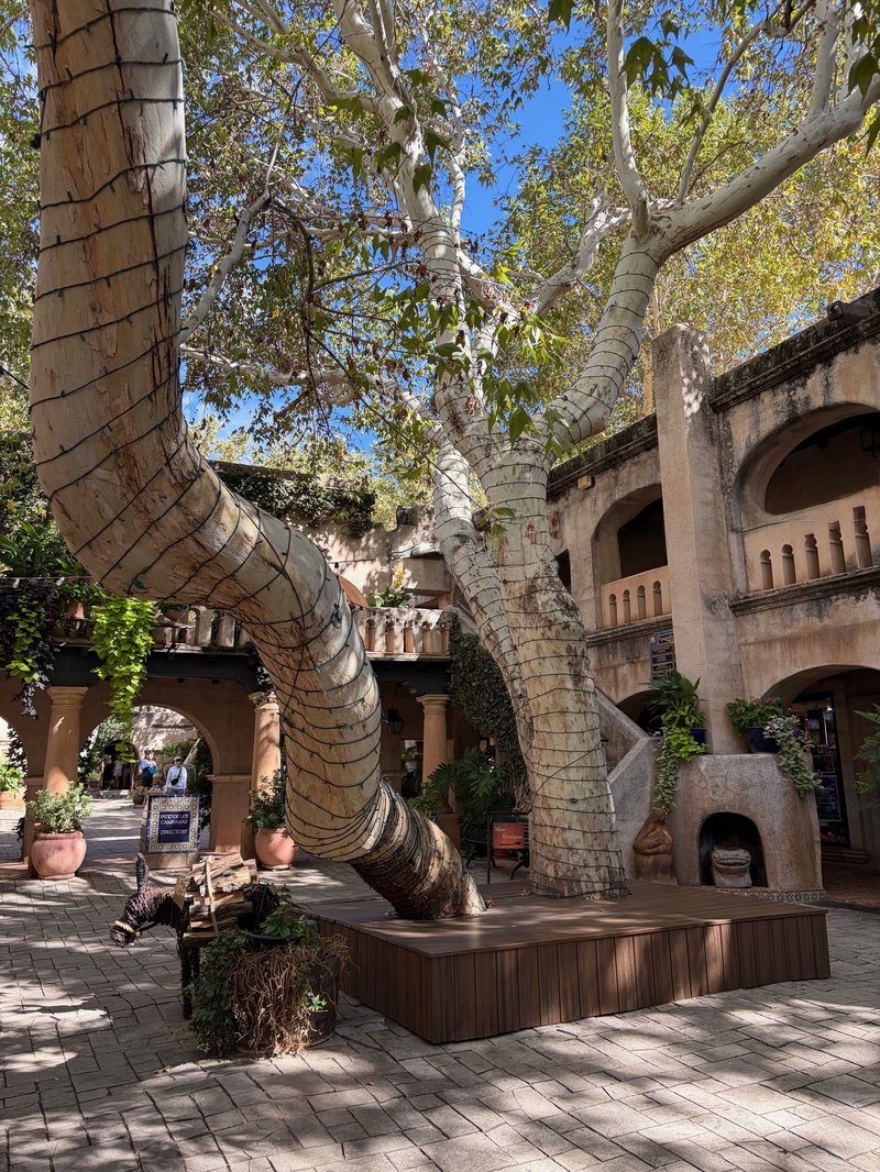 Tlaquepaque Arts Village