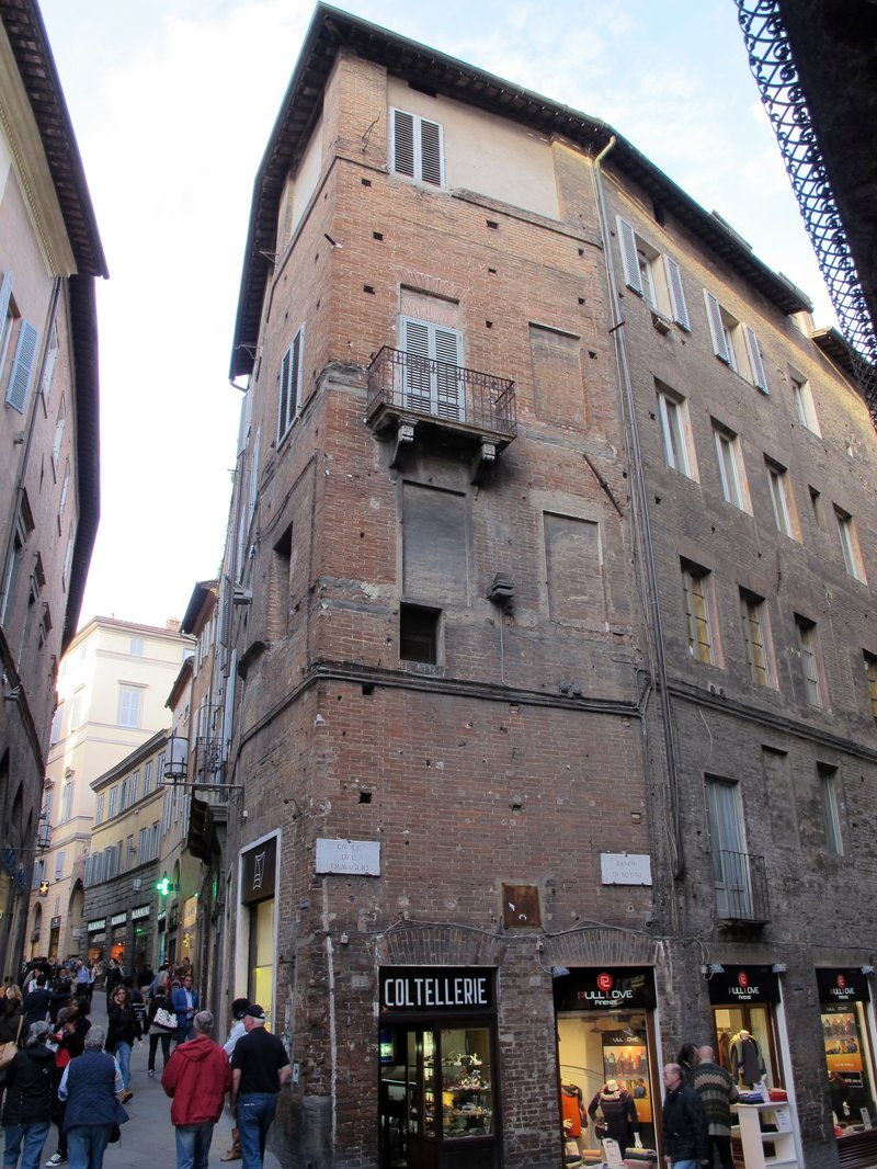 Croce del Travaglio, Siena
