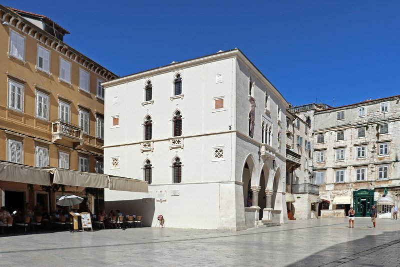 Narodni Trg