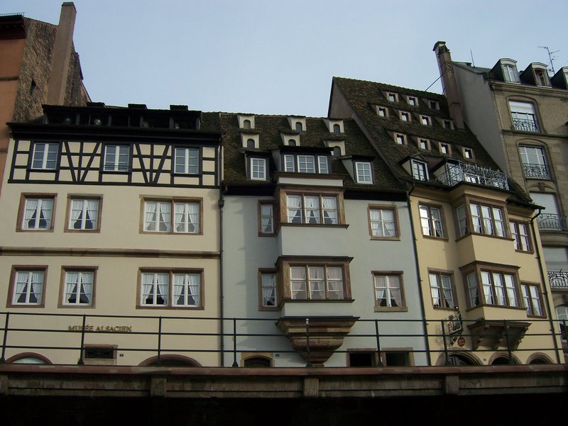 Musée Alsacien facade on Quai Saint-Nicolas