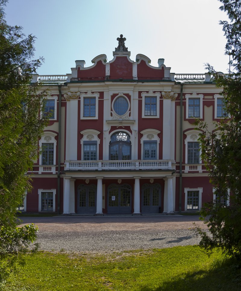 Kadriorg Palace