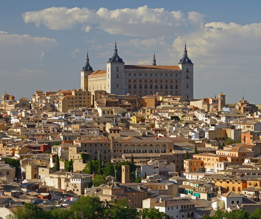 Alcázar de Toledo rising above the Tagus gorge