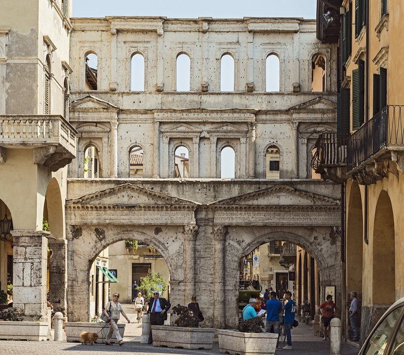 Porta Borsari Roman gate, Verona