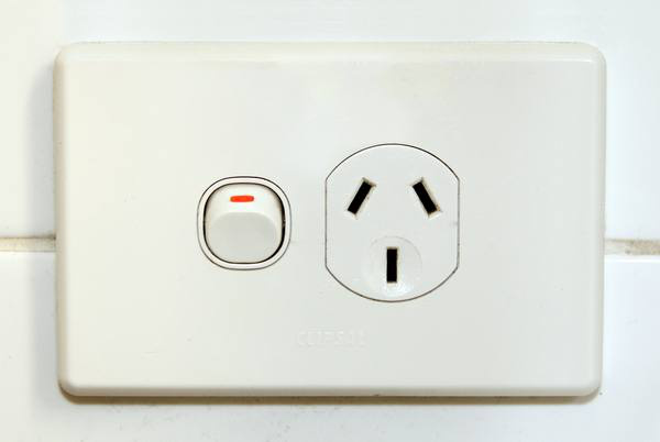 Type I wall socket