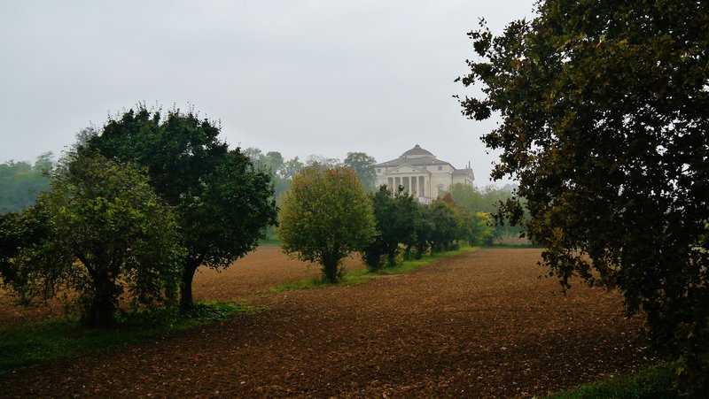 Villa Rotonda's symmetrical facade, Vicenza