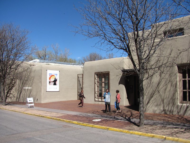 The adobe facade of the Georgia O'Keeffe Museum in Santa Fe