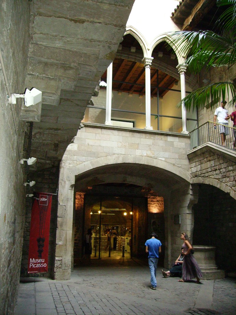 Museu Picasso medieval mansions, Barcelona