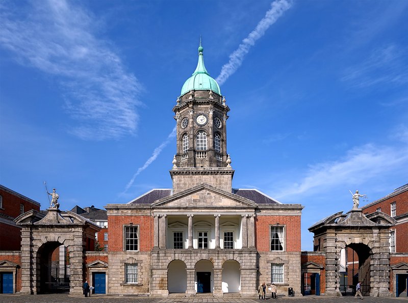 Dublin Castle's Bedford Tower and upper courtyard