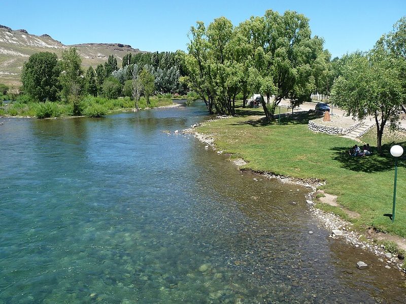 The Río Chimehuín at Junín de los Andes, Neuquén