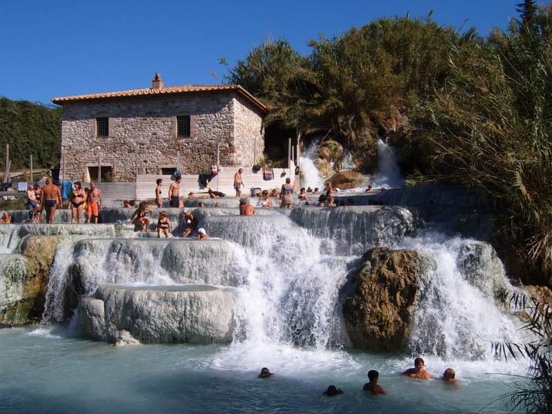 Cascate del Mulino travertine terraces at Saturnia