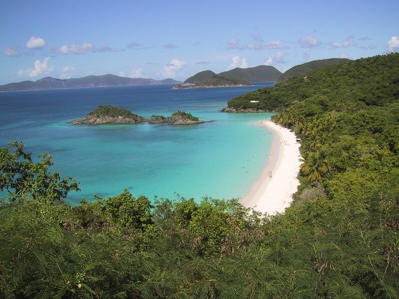 Trunk Bay beach and turquoise water, St. John, U.S. Virgin Islands