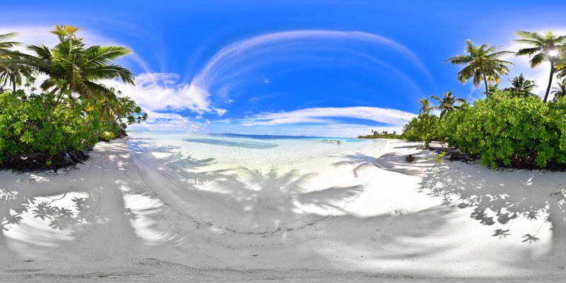 Villingilimatha coral island surrounded by turquoise lagoon, Kaafu Atoll, Maldives
