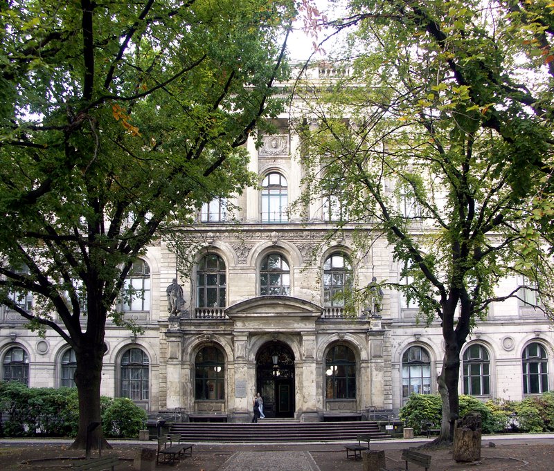 Museum für Naturkunde main building, Berlin