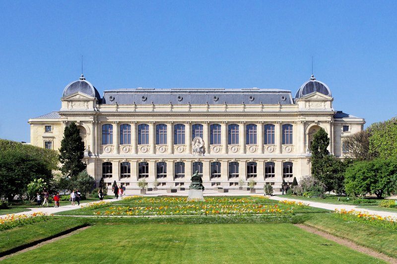 Grande Galerie de l'Évolution facade, Muséum national d'Histoire naturelle, Paris