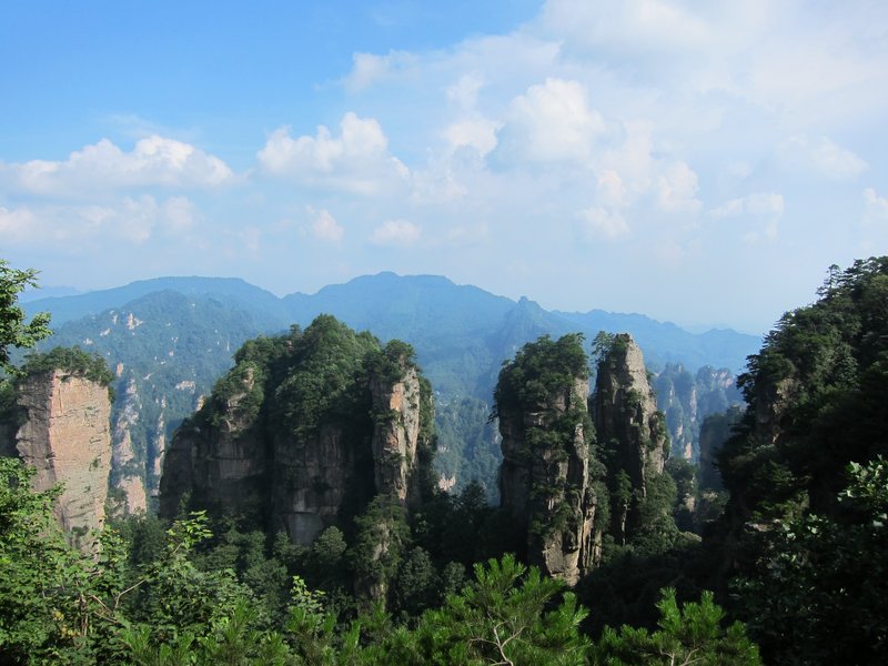 Quartzite-sandstone pillar forest, Zhangjiajie National Forest Park