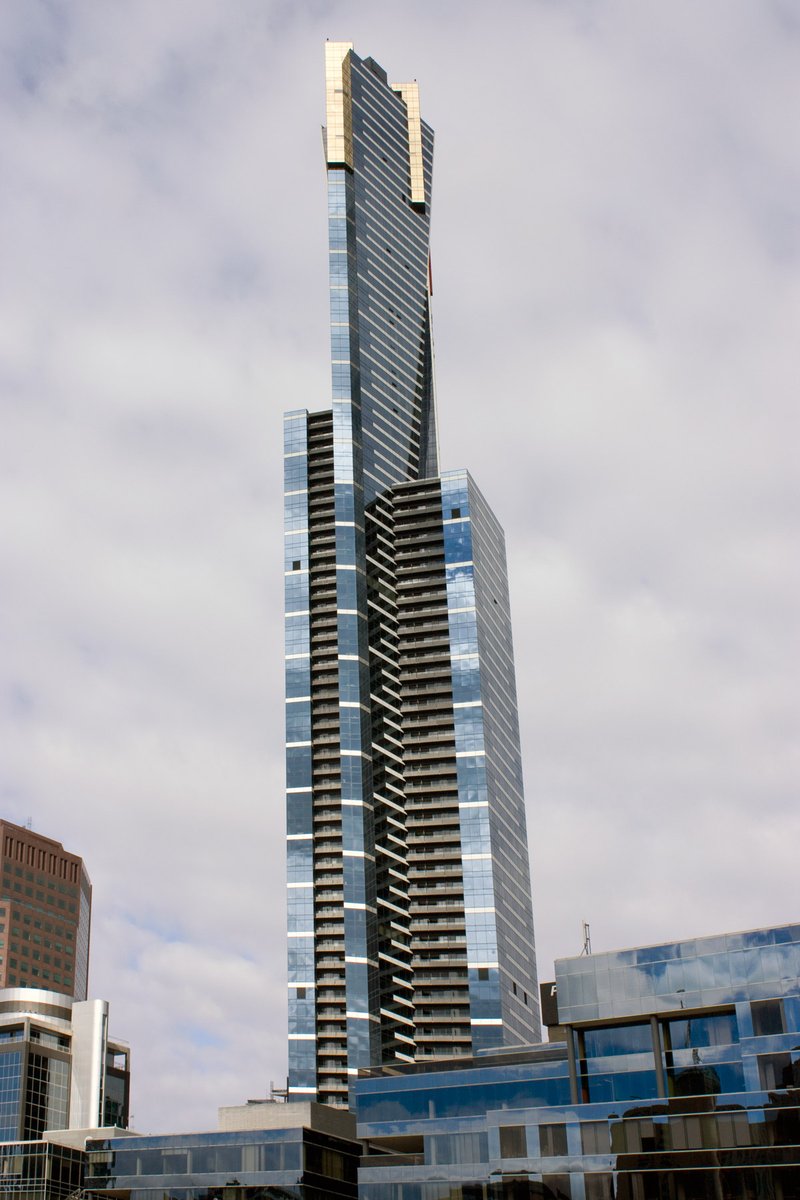 Eureka Tower viewed from Southbank, Melbourne