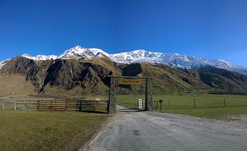 Treble Cone above Lake Wanaka in the Southern Alps