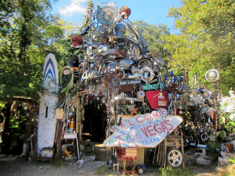 Cathedral of Junk folk art installation