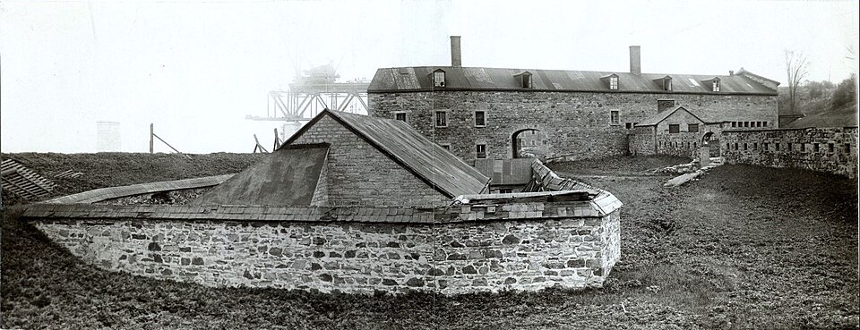 Musée Stewart, Fort de l'Île Sainte-Hélène