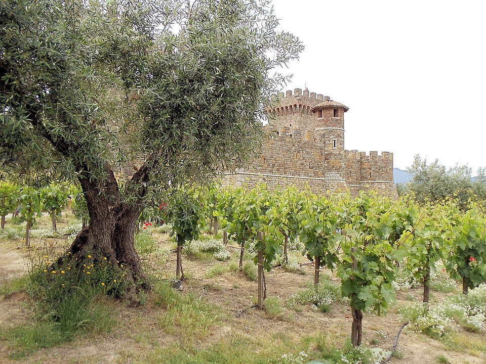 Castello di Amorosa Tuscan castle winery Calistoga