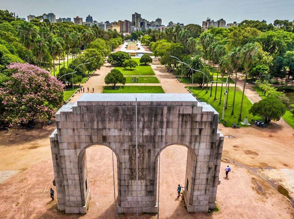 Arco do Triunfo gateway, Farroupilha Park