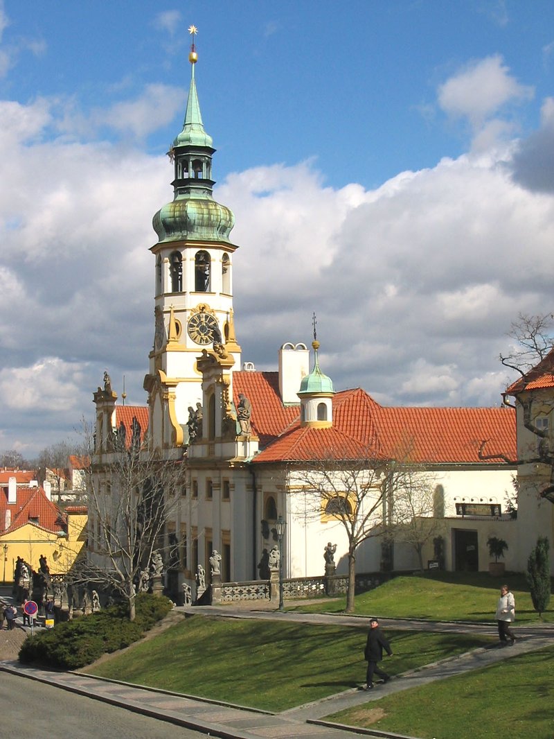 Loreta Prague