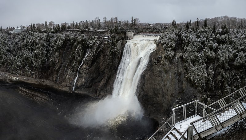 Montmorency Falls cascade Quebec City