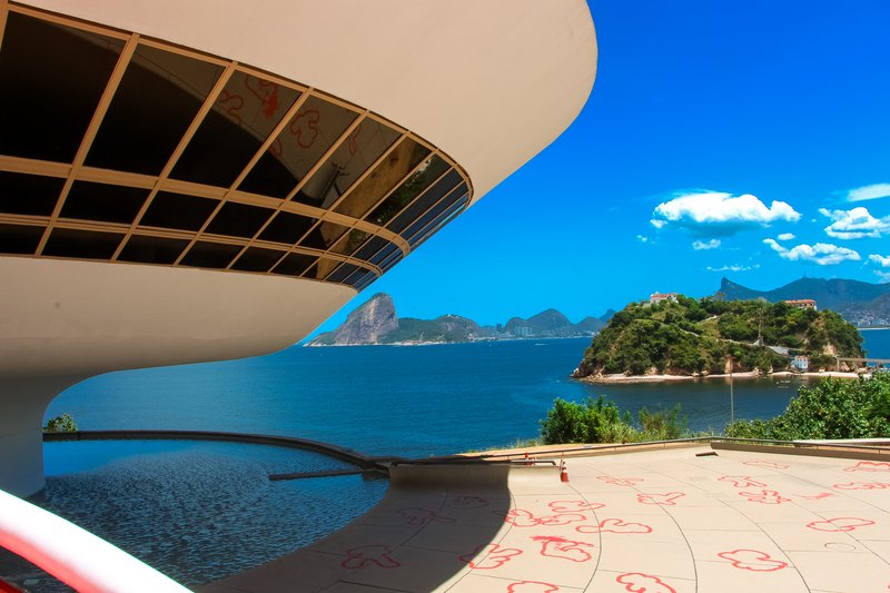 MAC Niterói – Oscar Niemeyer, Guanabara Bay