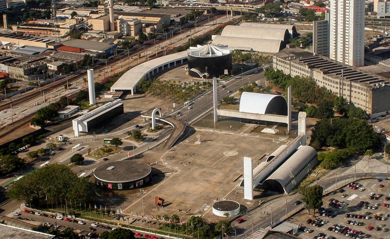 Memorial da América Latina concrete plaza