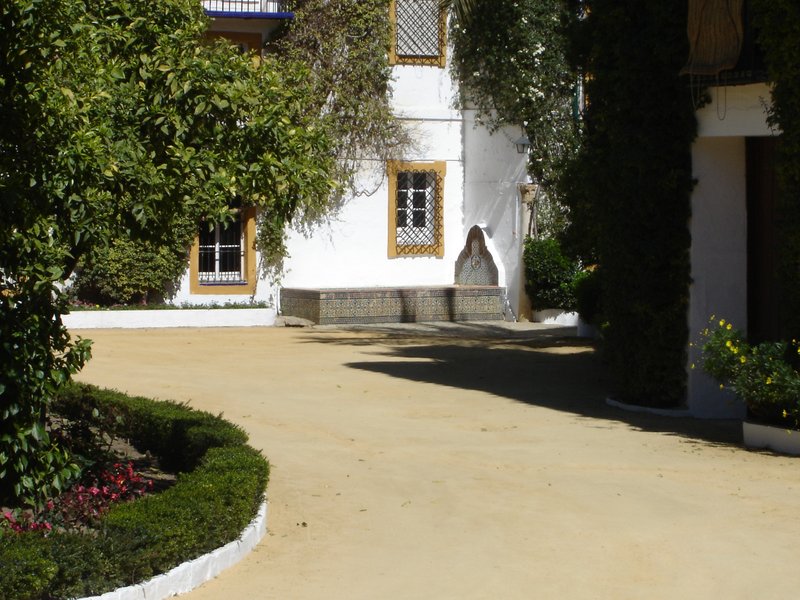 Palacio de las Dueñas courtyard Seville