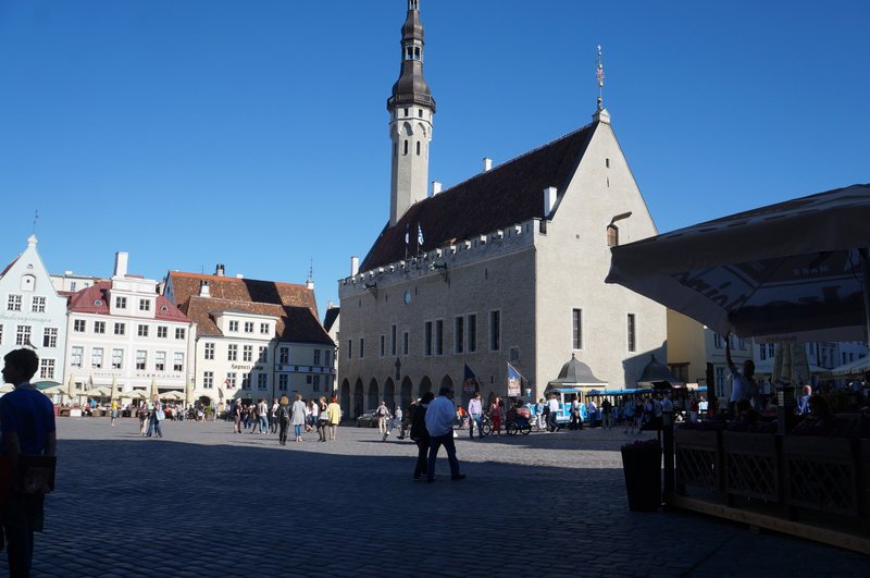 Tallinn Town Hall Square