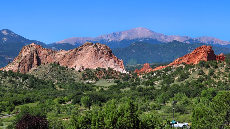 Garden of the Gods red rock formations with Pikes Peak beyond